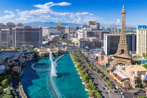 LIVE IN LAS VEGAS! .